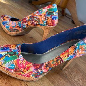 Fioni Heels MULTICOLORED floral pattern